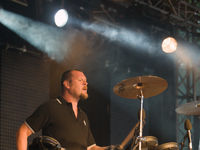 VNV Nation
