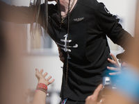 The Crüxshadows