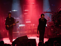 Heavy–Current